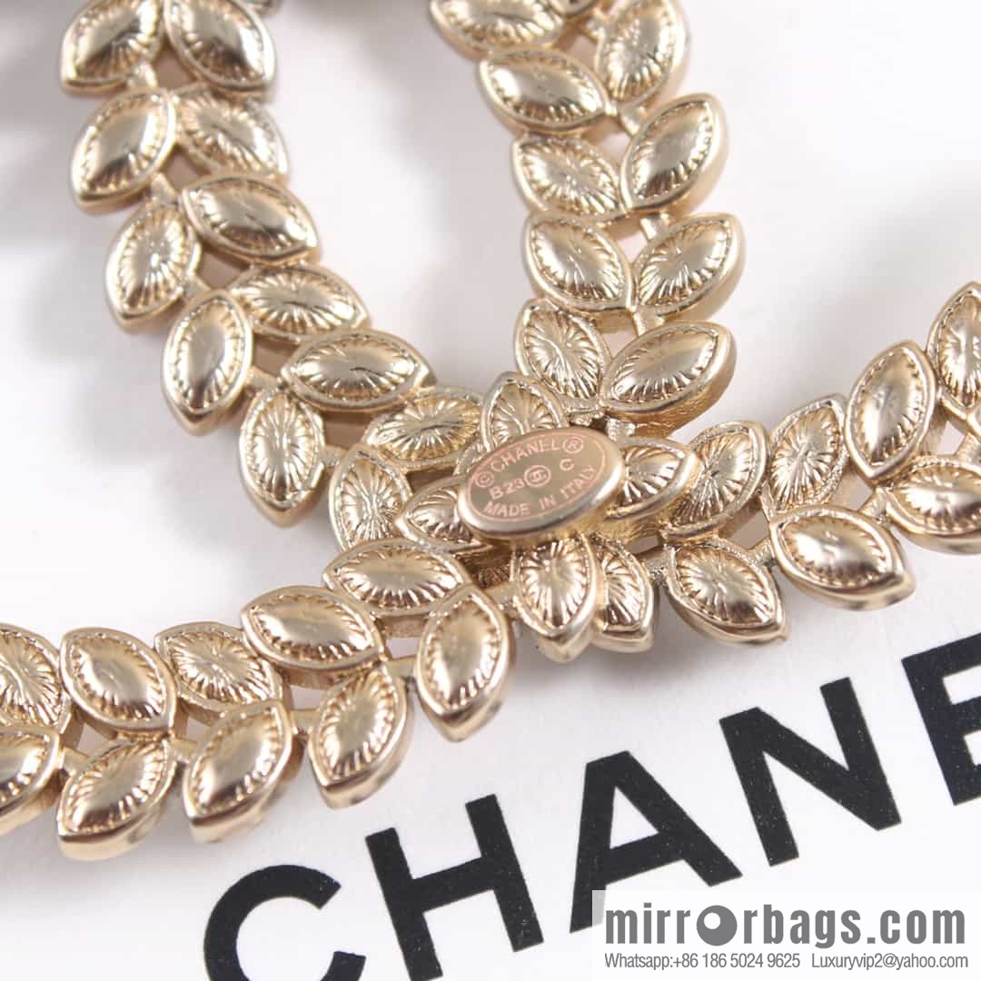 New ☑️ Chanel Double C Wheat Horse Eye Diamond Brooch
