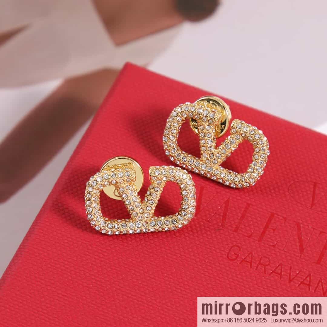 New ☑️ Valentino full diamond earrings
