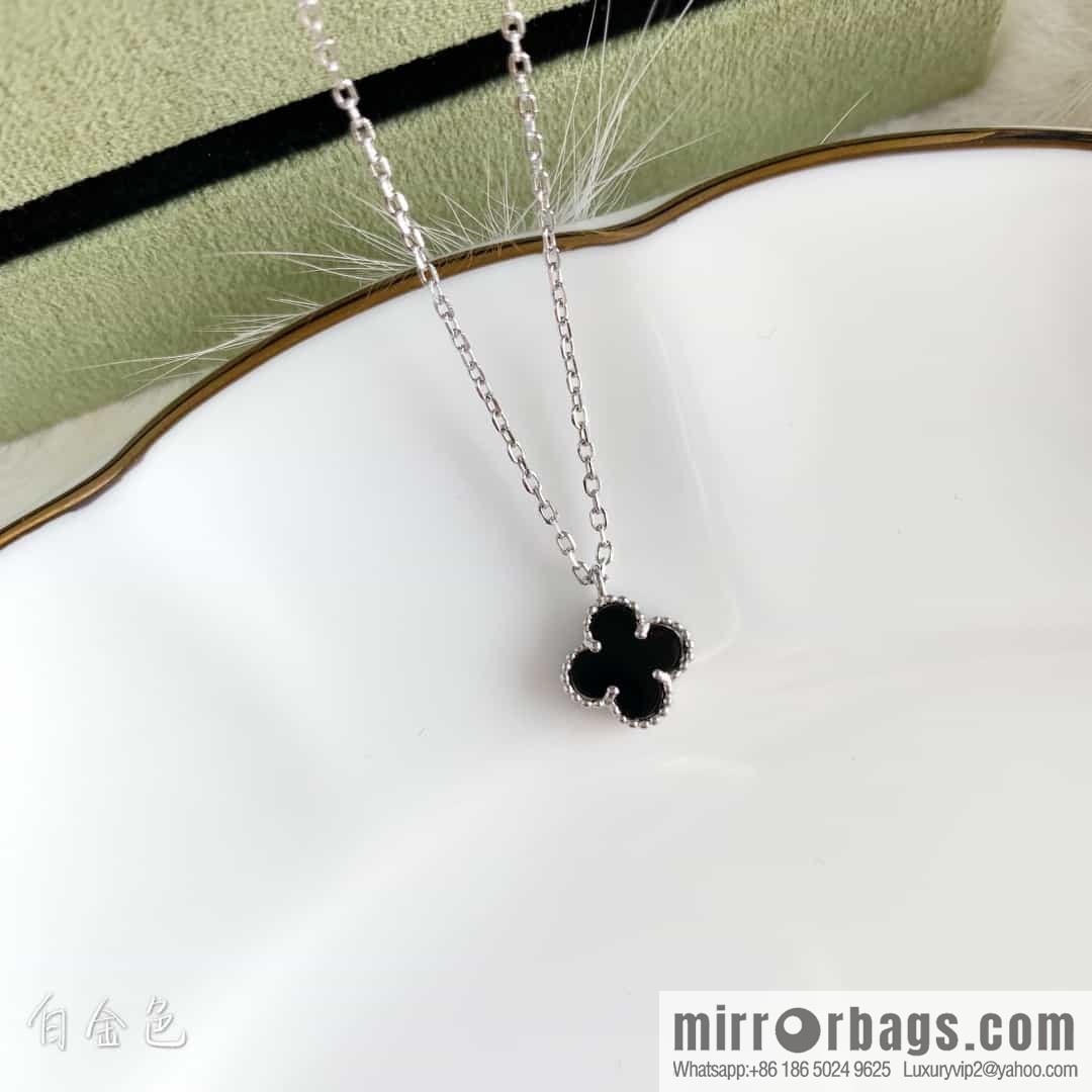 Van Cleef & Arpels Mini Clover Necklace
