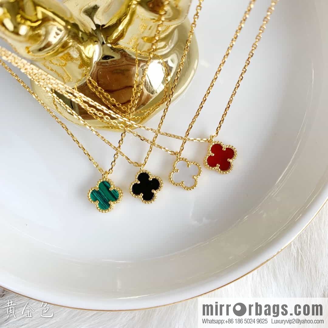 Van Cleef & Arpels Mini Clover Necklace
