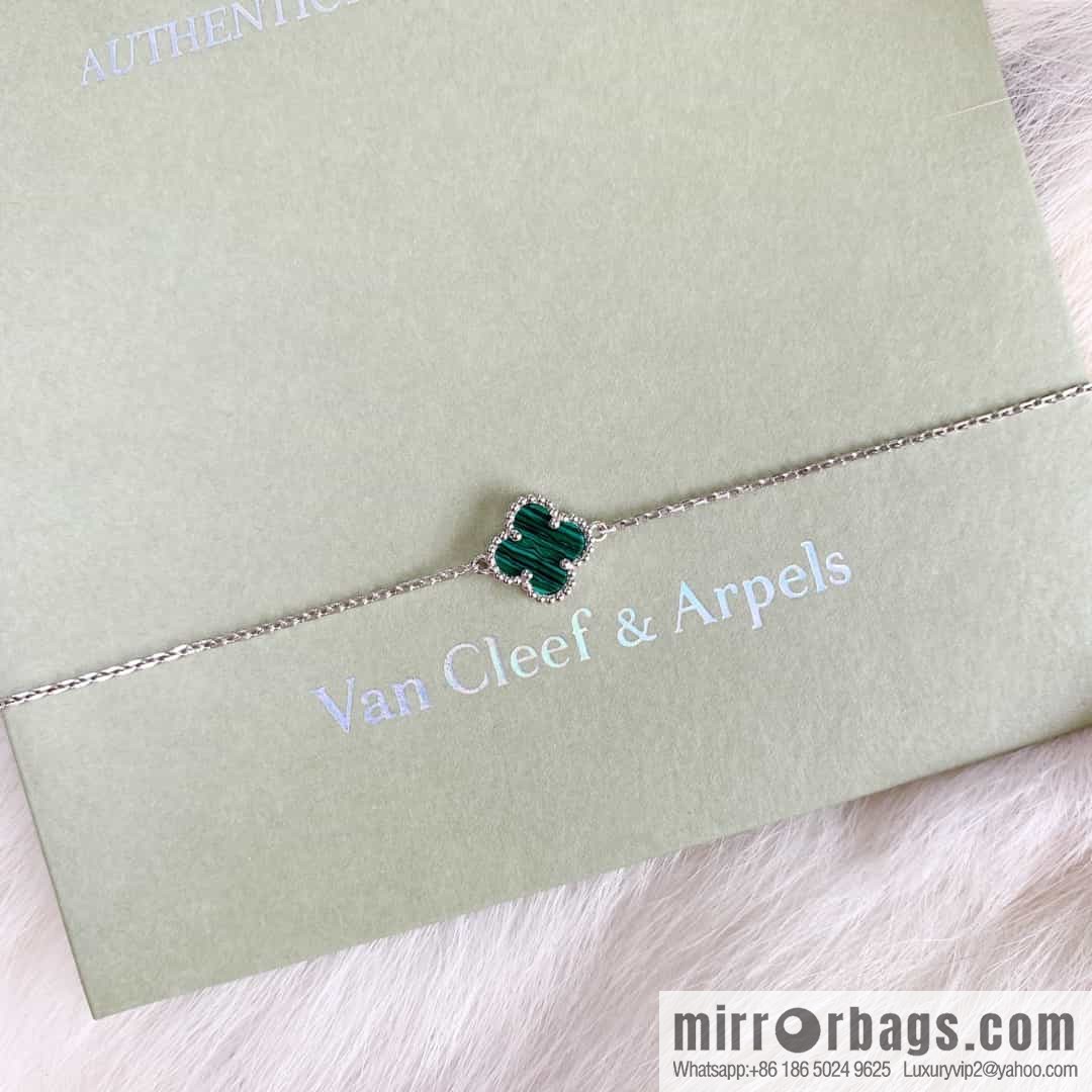 Van Cleef & Arpels Mini Four-Leaf Clover Bracelet