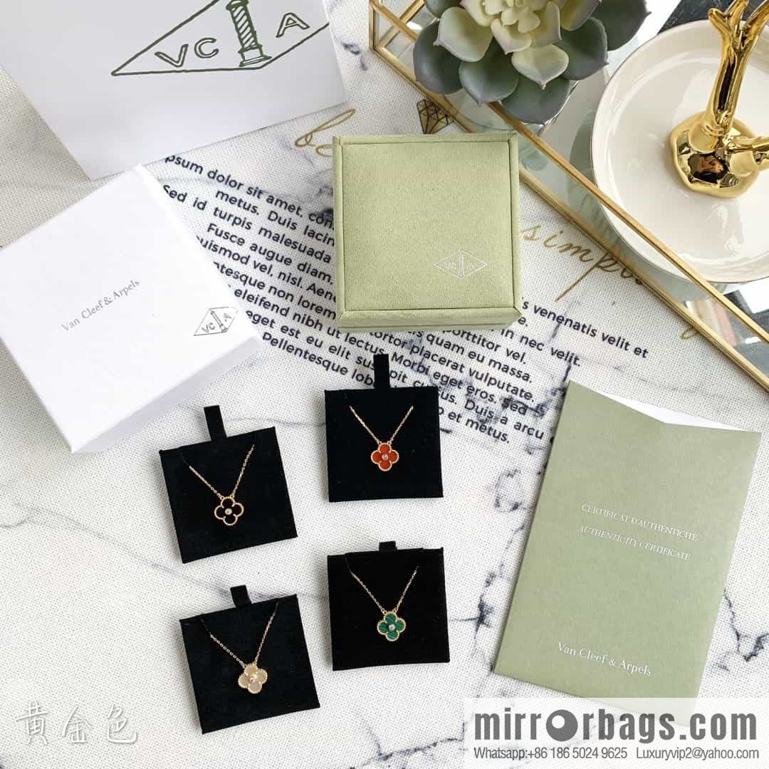 Van Cleef & Arpels Four-Leaf Clover Necklace