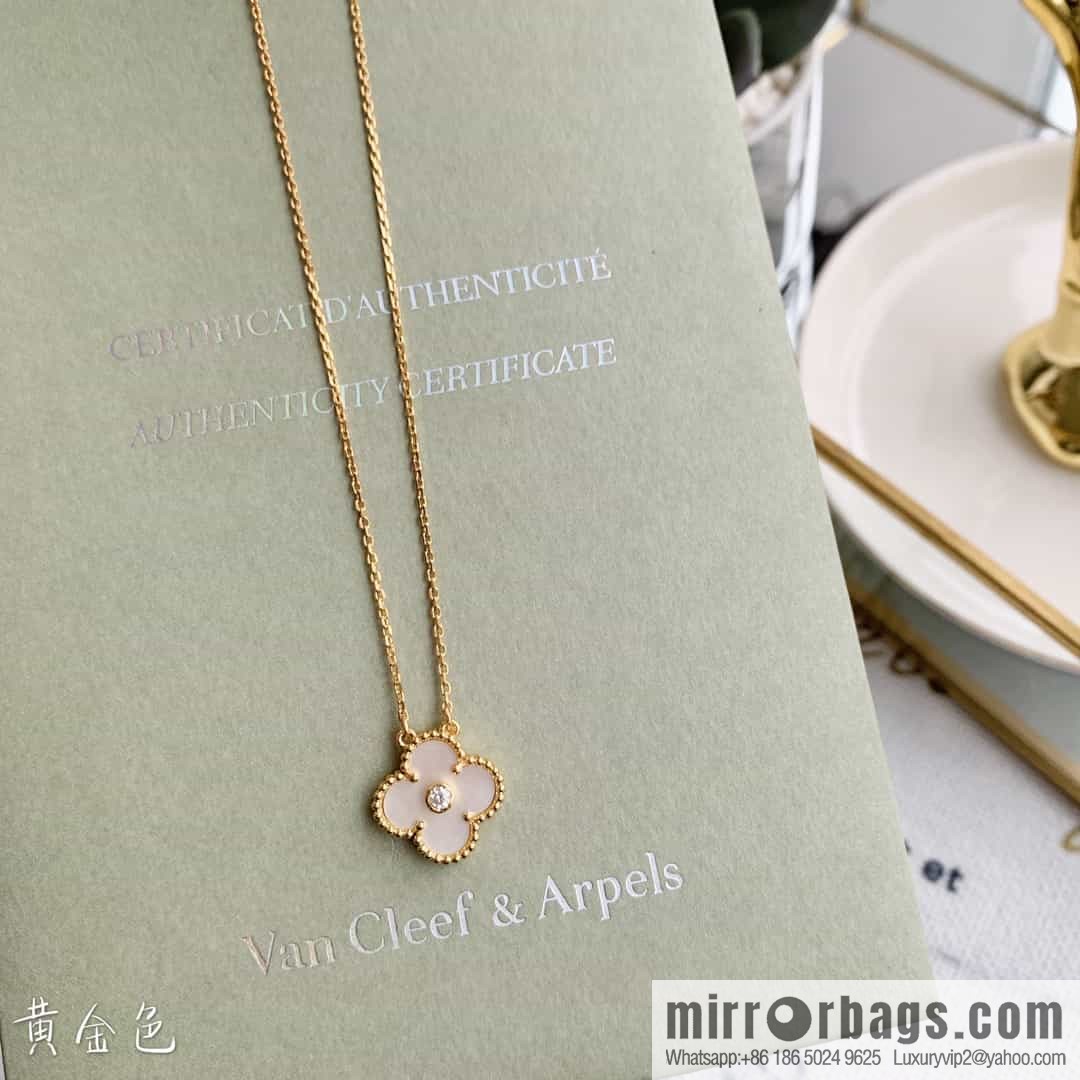 Van Cleef & Arpels Four-Leaf Clover Necklace