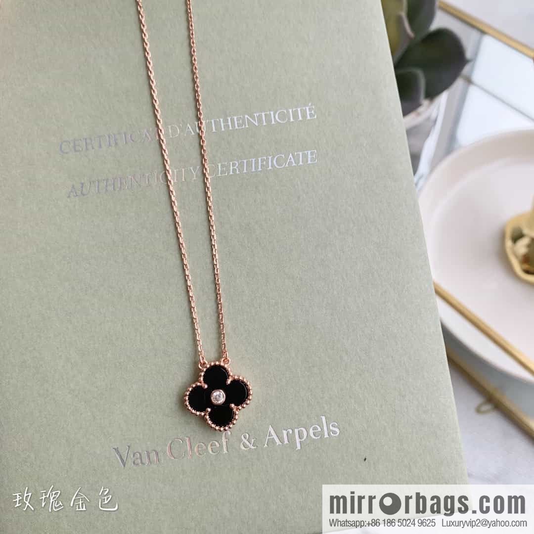 Van Cleef & Arpels Four-Leaf Clover Necklace
