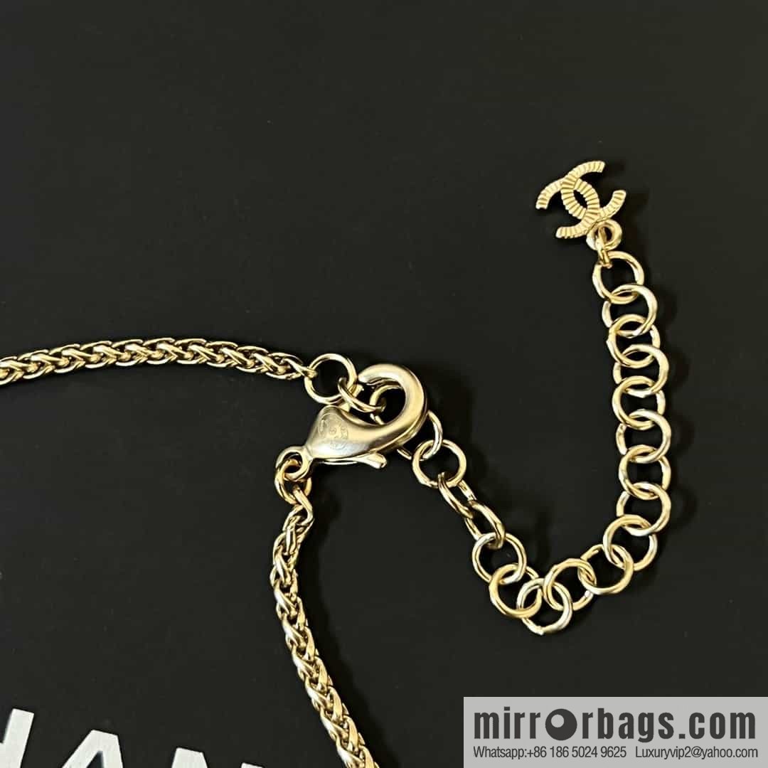 New ☑️ Chanel double c horse eye drill full diamond collar necklace
