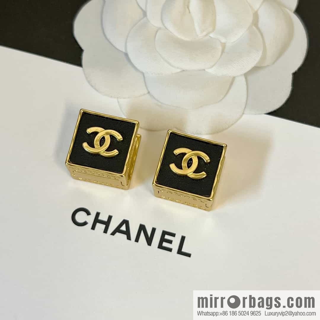 New ☑️ Chanel c1 double c square black leather stud earrings