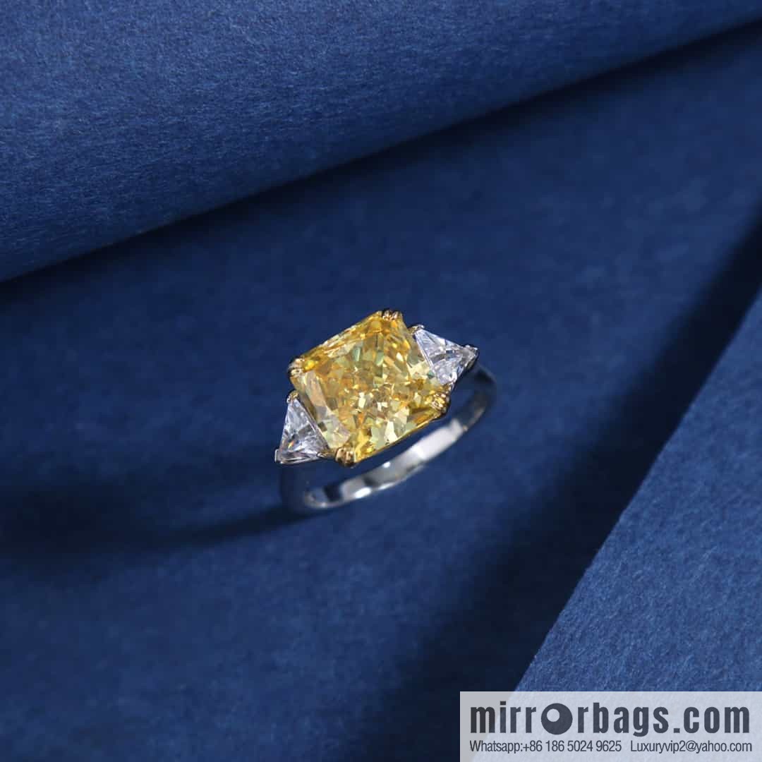 HARRY WINSTON HW, square yellow diamond ring, diamond ring