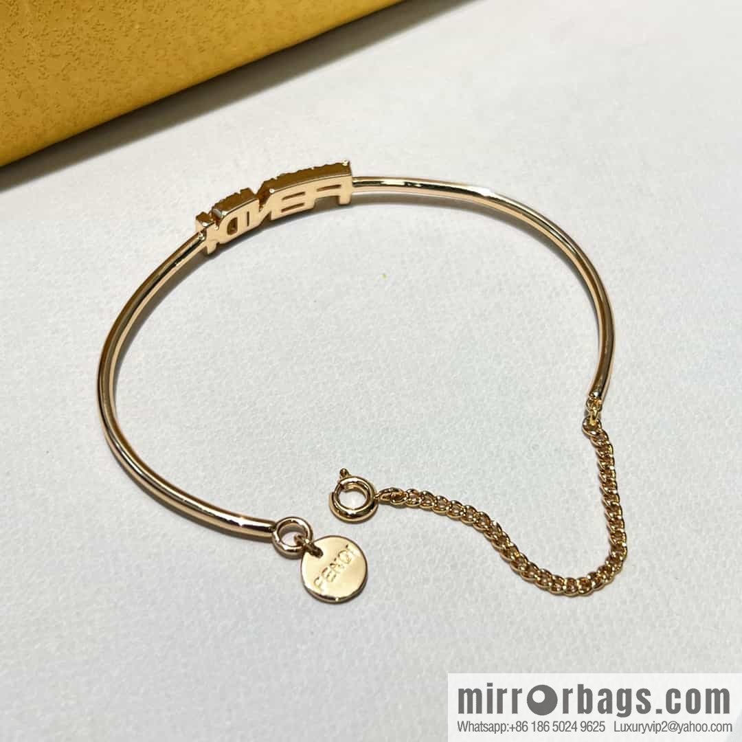 New FENDI Fendi Hollow/Full Diamond Letter Bracelet Bracelet