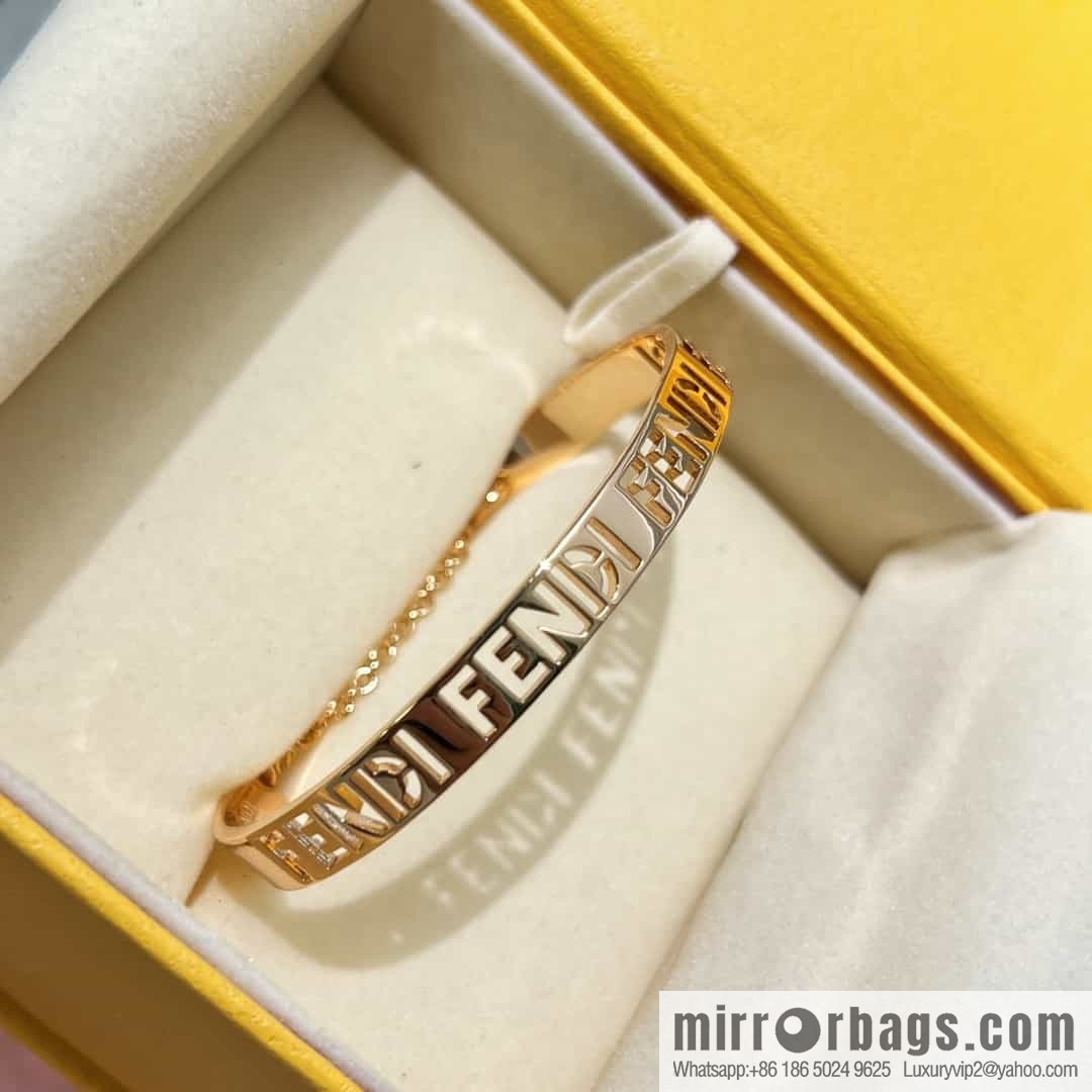 New FENDI Fendi Hollow/Full Diamond Letter Bracelet Bracelet