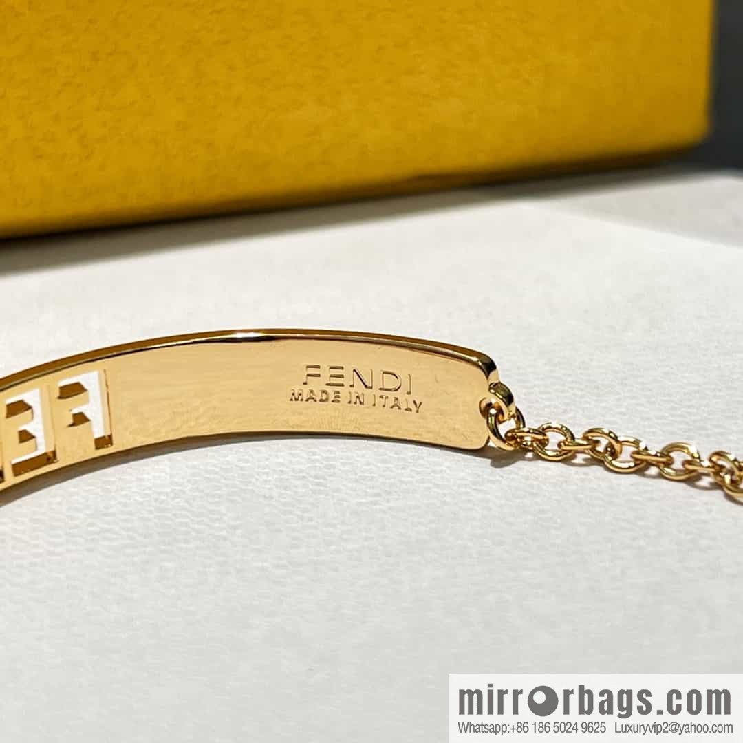 New FENDI Fendi Hollow/Full Diamond Letter Bracelet Bracelet