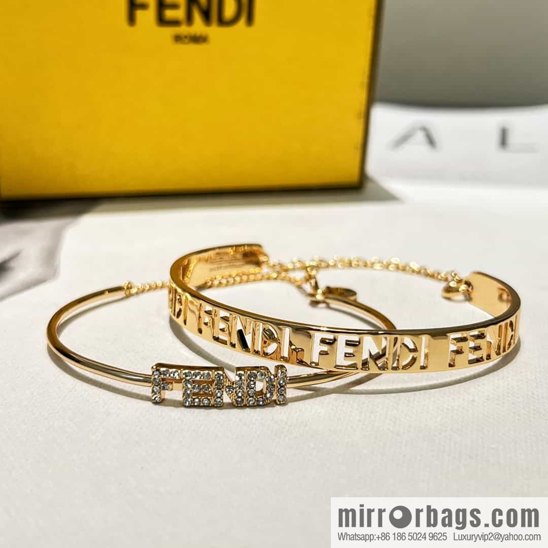 New FENDI Fendi Hollow/Full Diamond Letter Bracelet Bracelet
