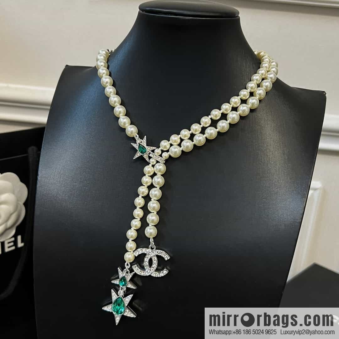New ☑️ Chanel Tassel Star Emerald Pearl Necklace