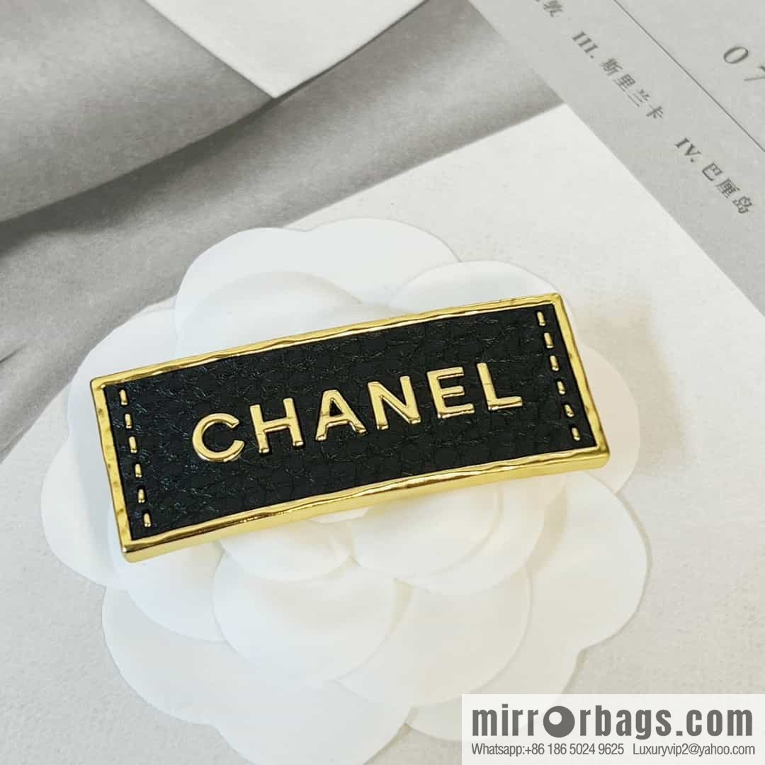 New ☑️ Chanel Double C Black Leather Letter Brooch