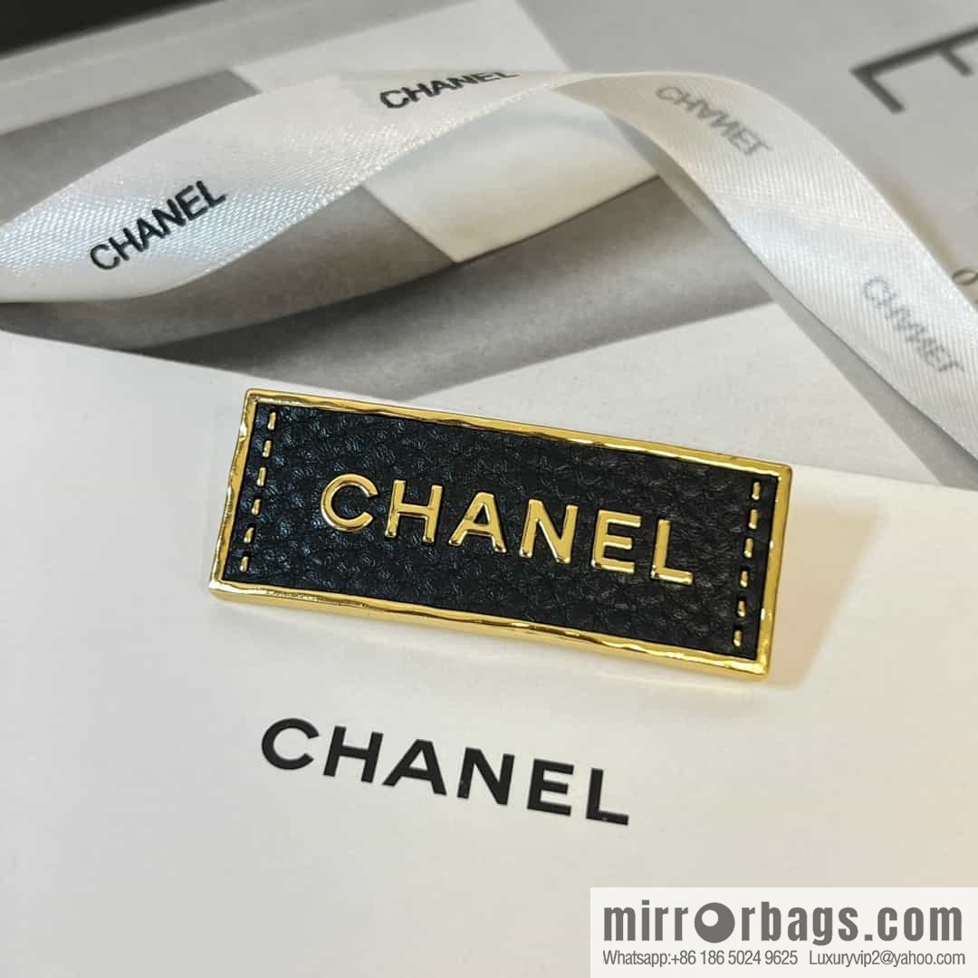 New ☑️ Chanel Double C Black Leather Letter Brooch