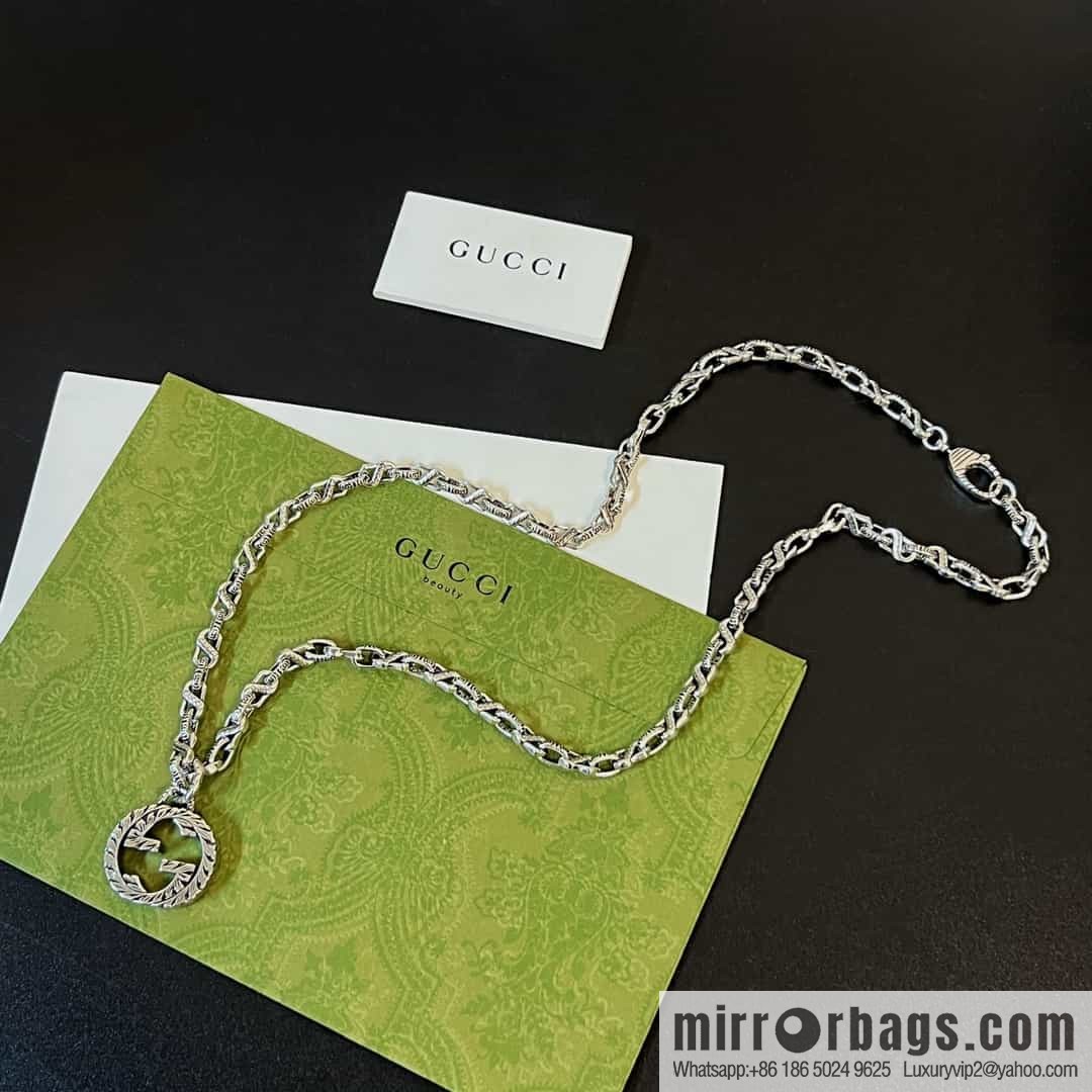 New Gucci Gucci Hollow Double G Necklace