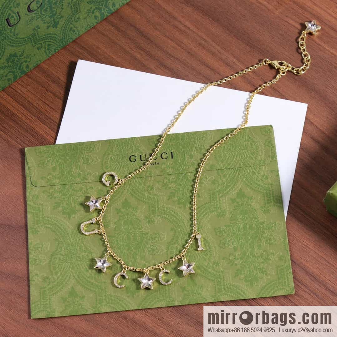 New Gucci Gucci fringed letter star pentagram necklace