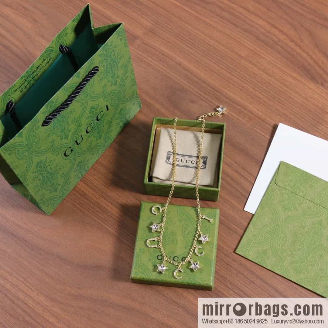New Gucci Gucci fringed letter star pentagram necklace