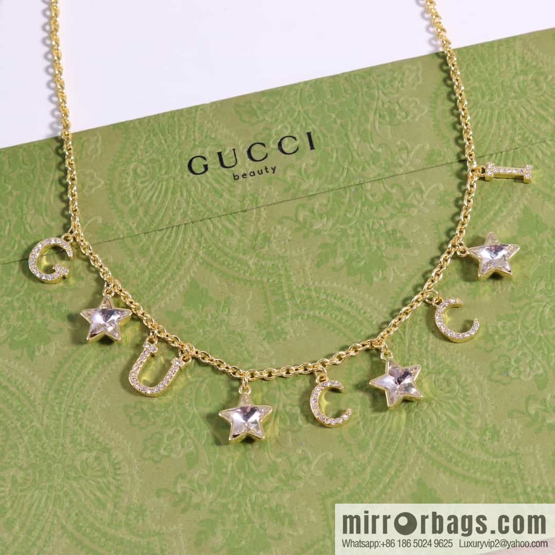 New Gucci Gucci fringed letter star pentagram necklace