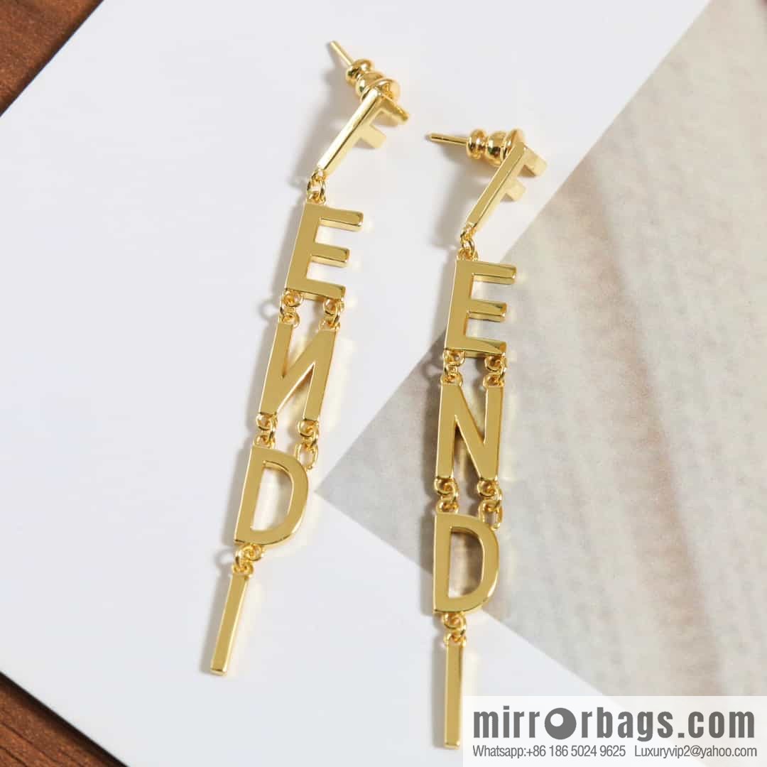 New FENDI Fendi fringed alphabet stud earrings