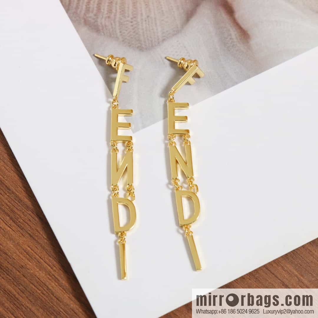 New FENDI Fendi fringed alphabet stud earrings