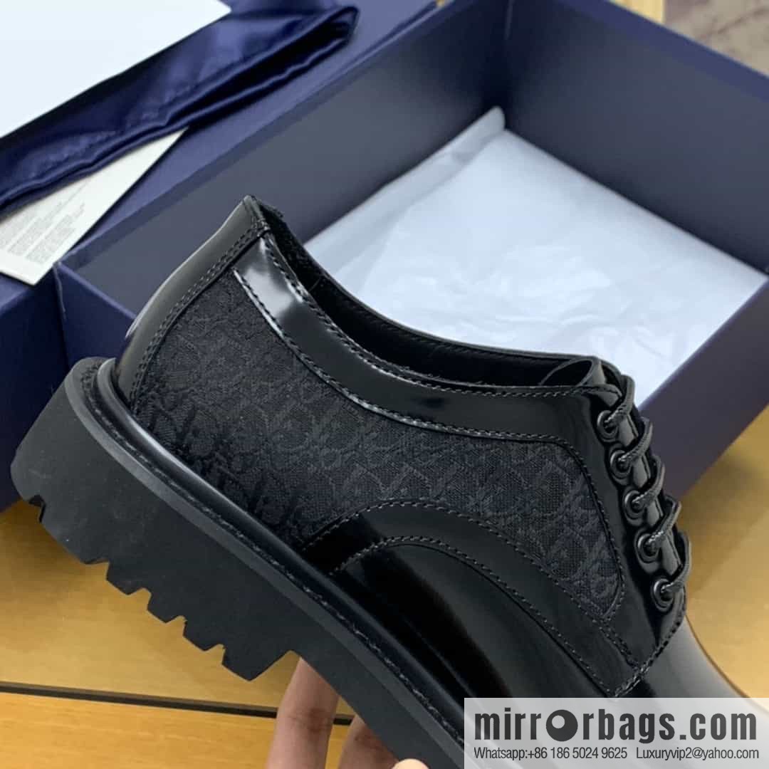 Dior selected leather made men's derby shoes