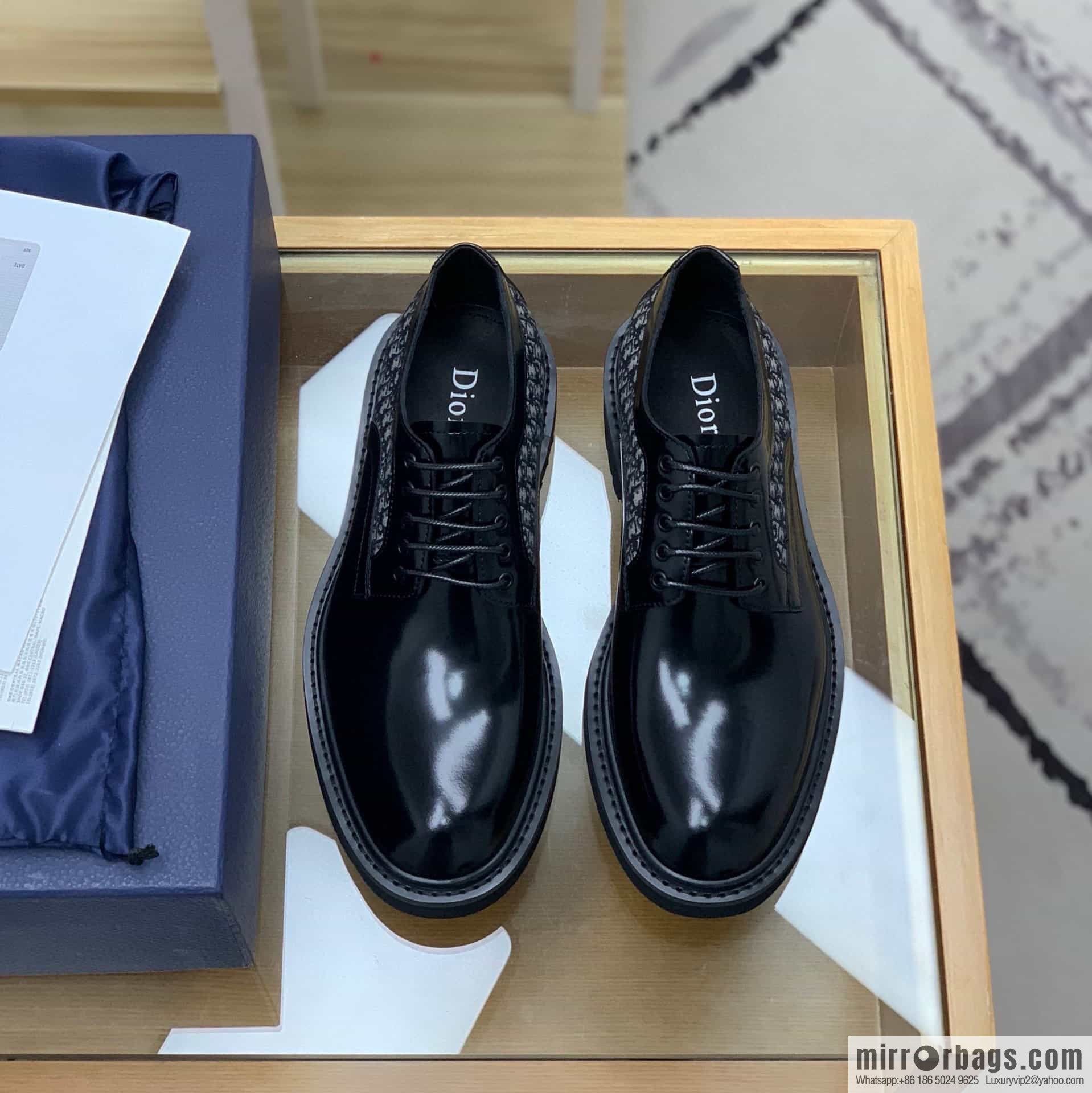 Dior selected leather made men's derby shoes