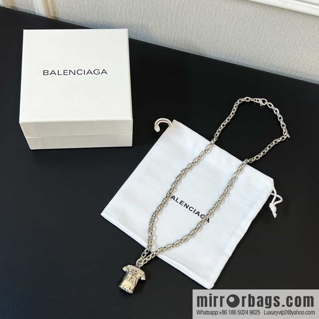 New Balenciaga BALENCIAGA clothes top necklace