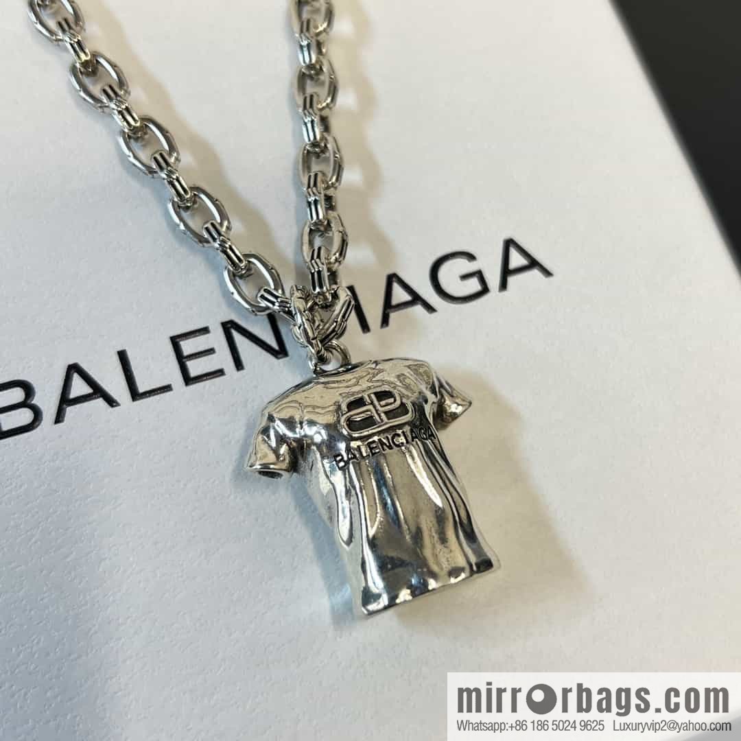New Balenciaga BALENCIAGA clothes top necklace