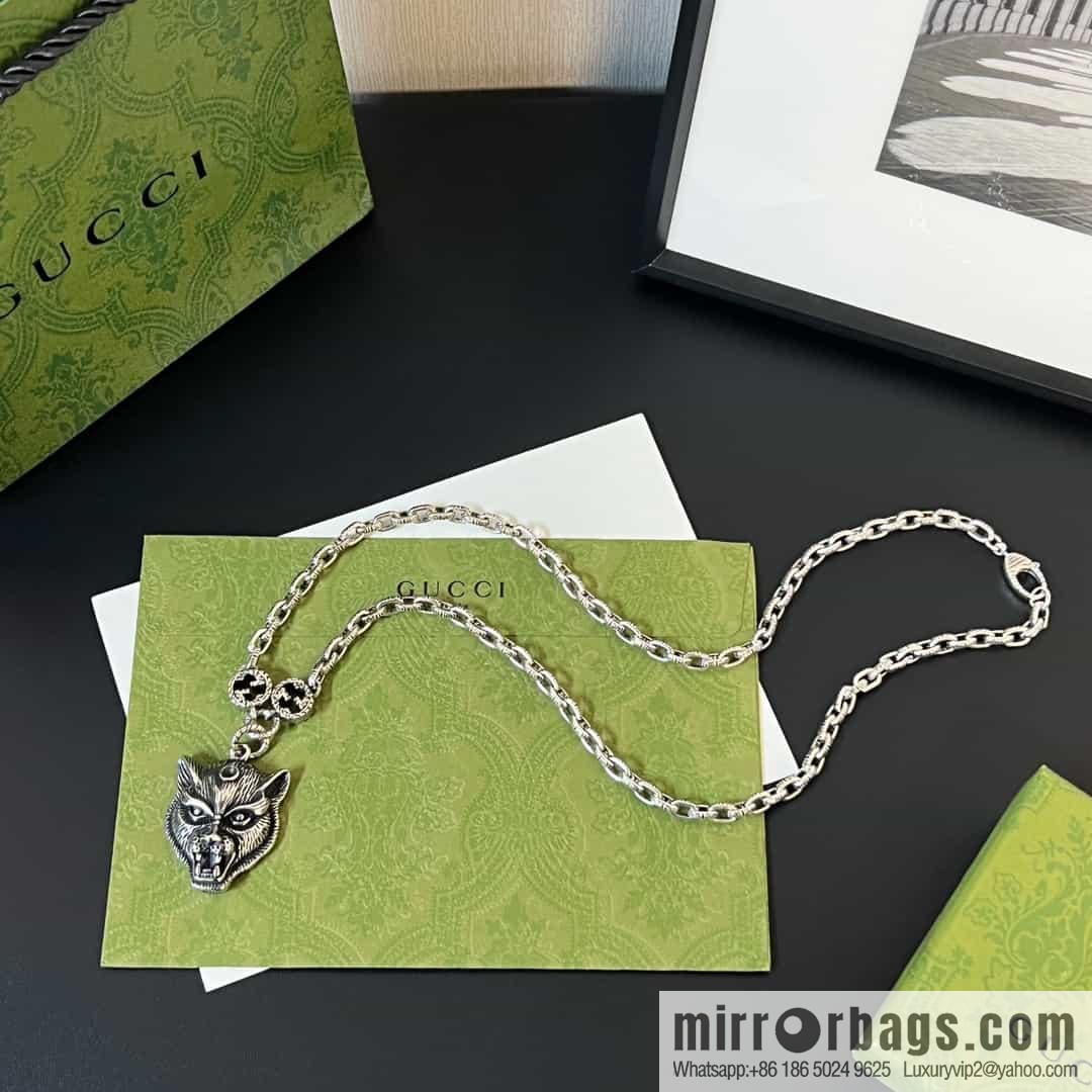 New Gucci gucci tiger head necklace