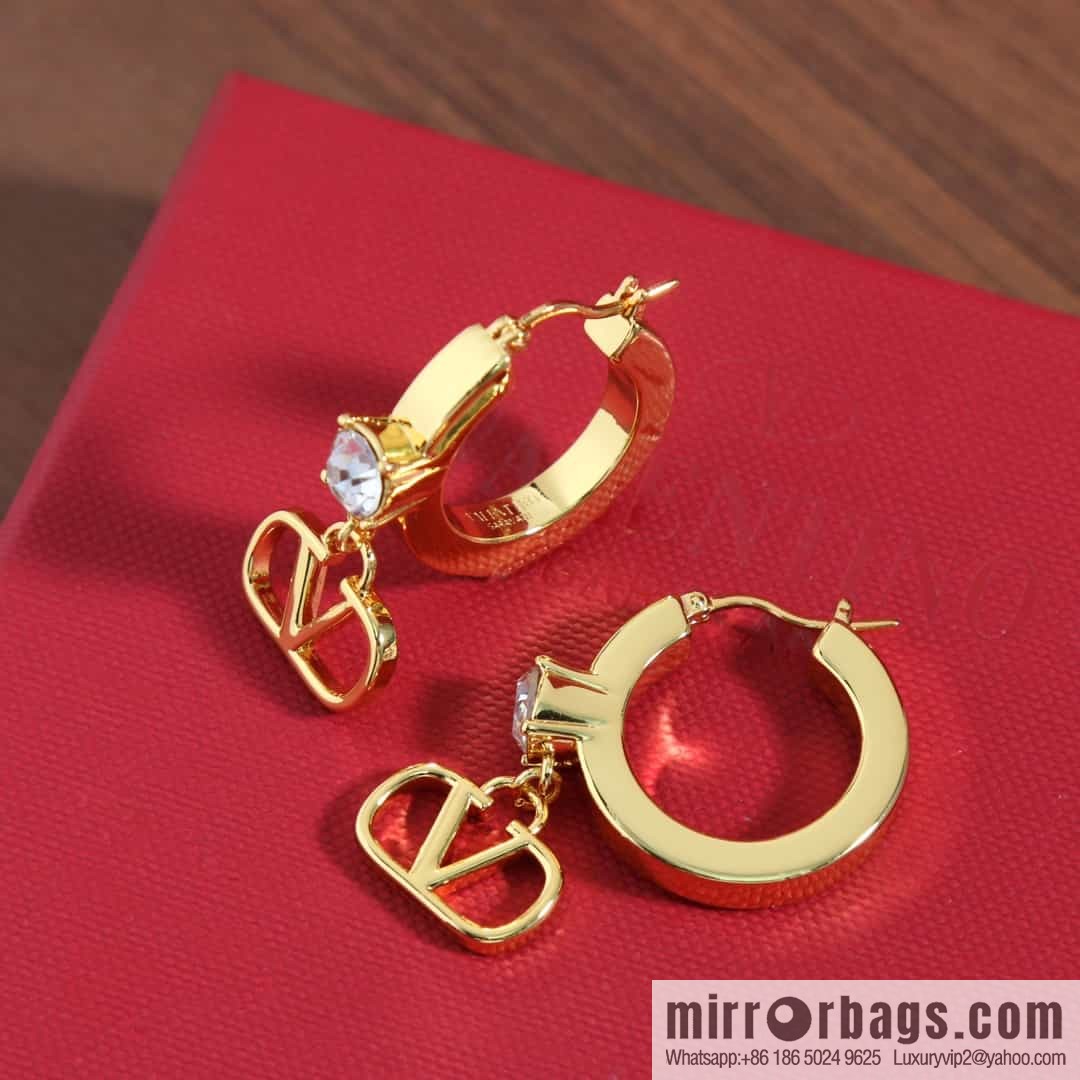 New ☑️ Valentino stud earrings
