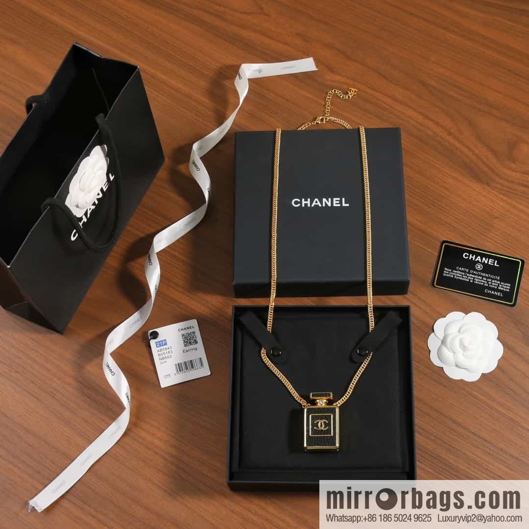 New ☑️ CHANEL CHANEL black leather perfume bottle necklace sweater chain