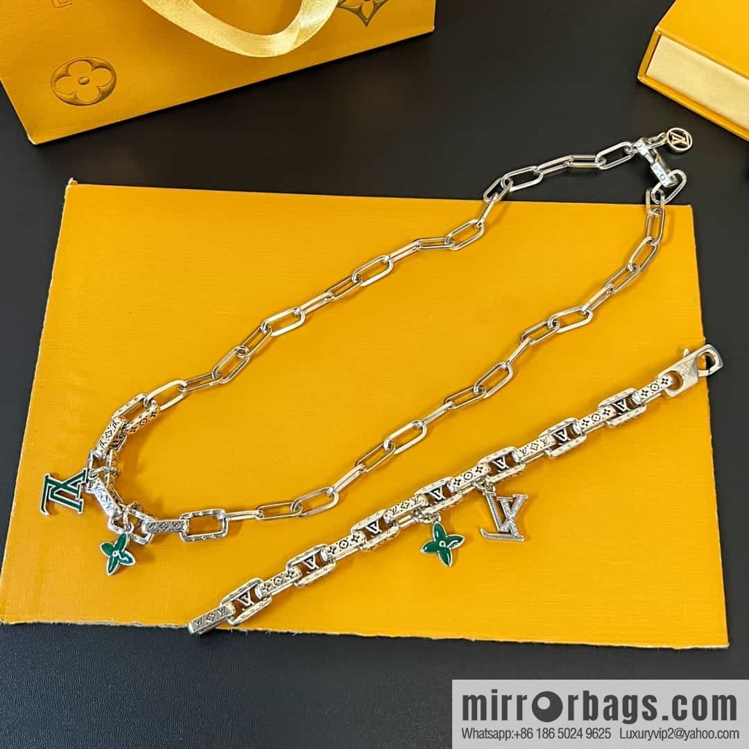 Louis Vuitton Louis Vuitton Green Medieval Collection Dumbbell Clover Necklace, Bracelet