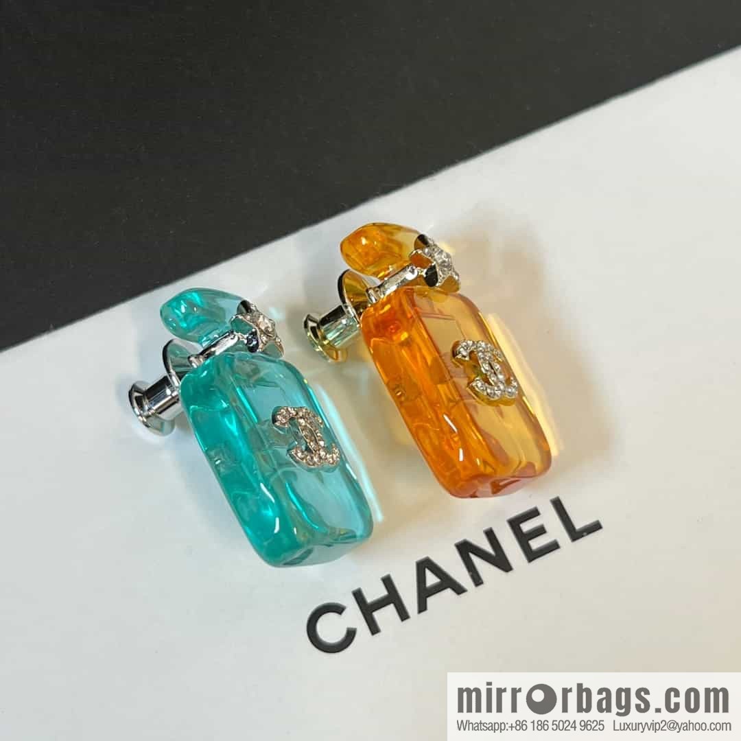 New ☑️ Chanel double c acrylic perfume bottle brooch