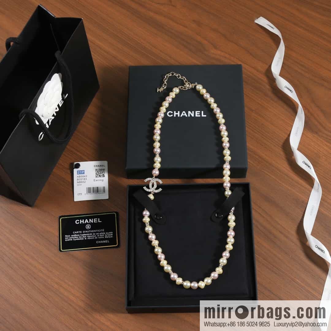 New ☑️ Chanel Full Diamond Double C Natural Pearl Necklace Sweater Chain