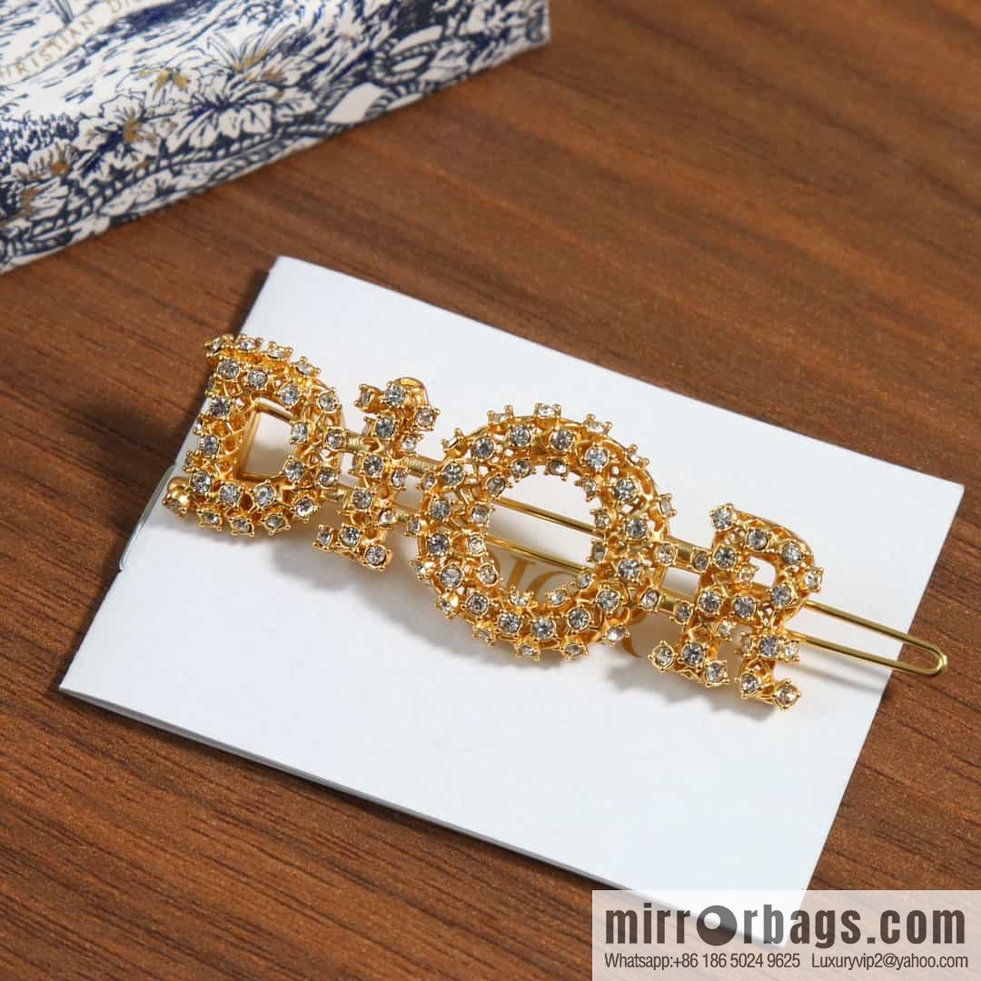 New ☑️ Dior hollowed out full diamond letter hairpin hairpin