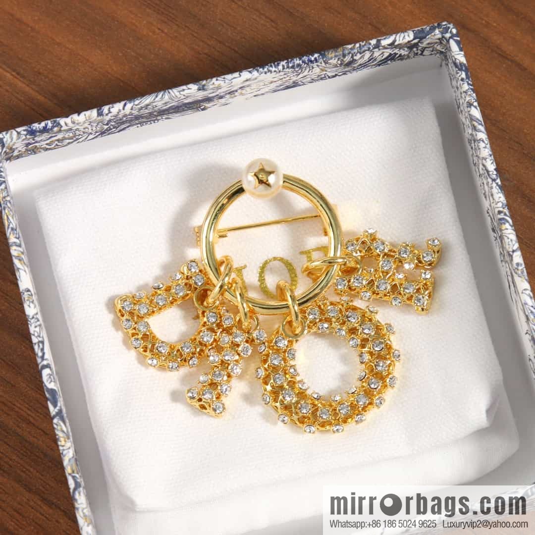 New ☑️ Dior hollowed out full diamond tassel letter brooch