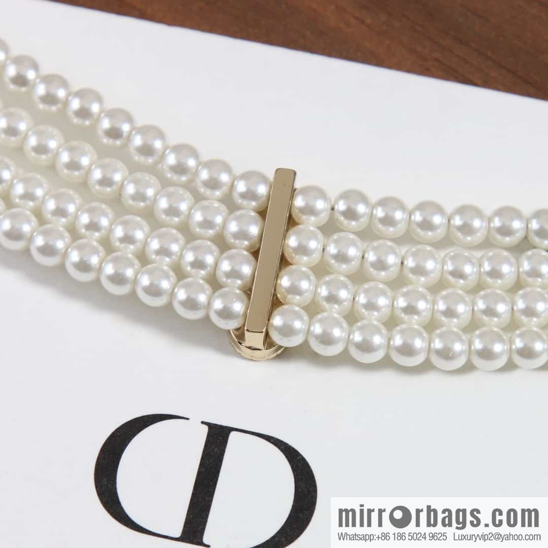 New ☑️ Dior 4-layer pearl necklace, bracelet