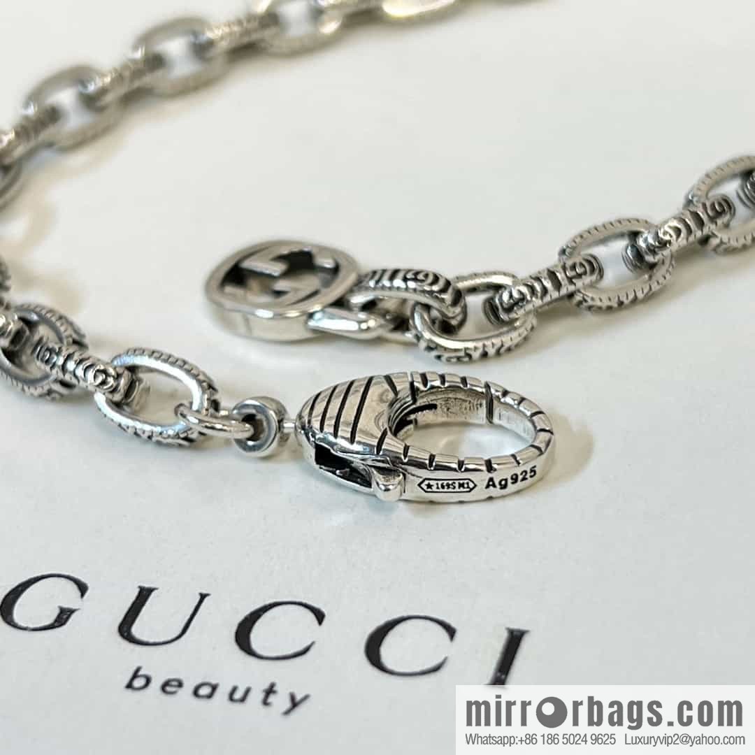 New Gucci Gucci double G key 🔑 necklace