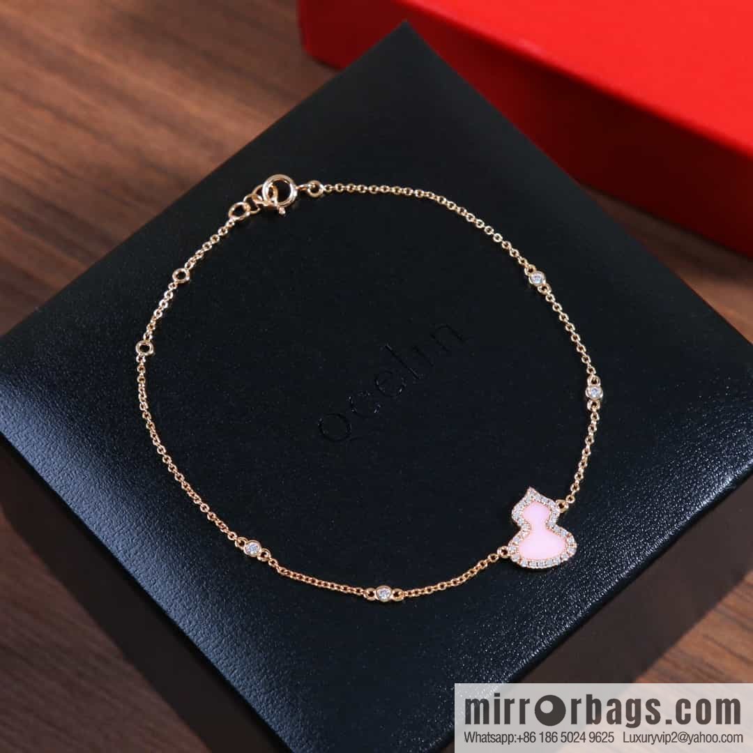Qeelin Petite Wulu Rose Gold Diamond and Agate Bracelet