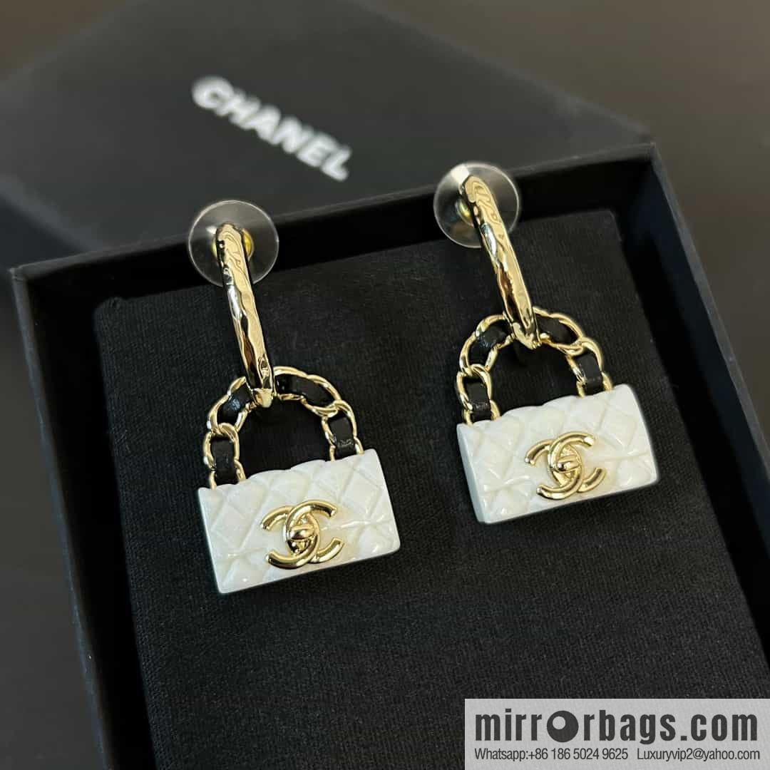 New ☑️ Chanel c2 double c lock bag stud earrings