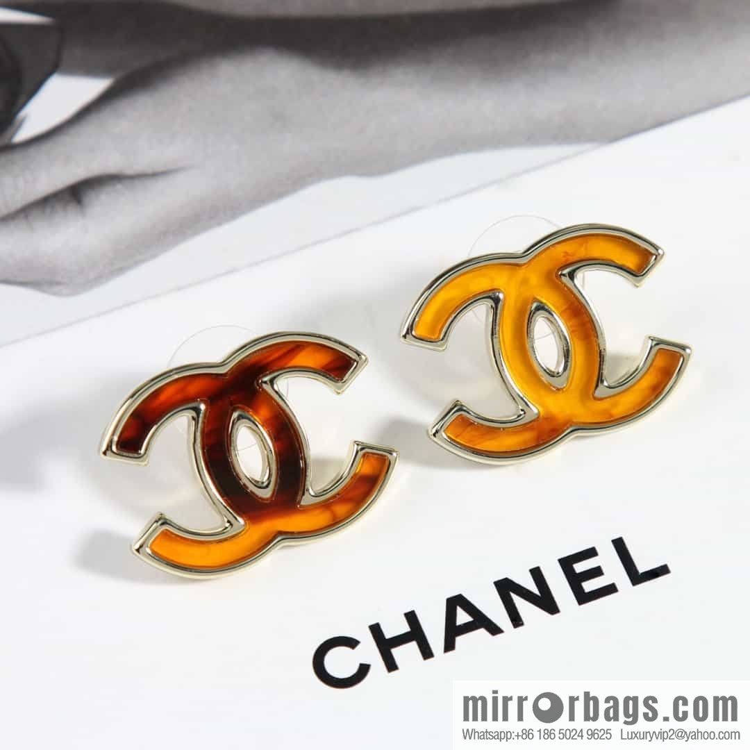 New ☑️ Chanel C1 double c three-color stud earrings