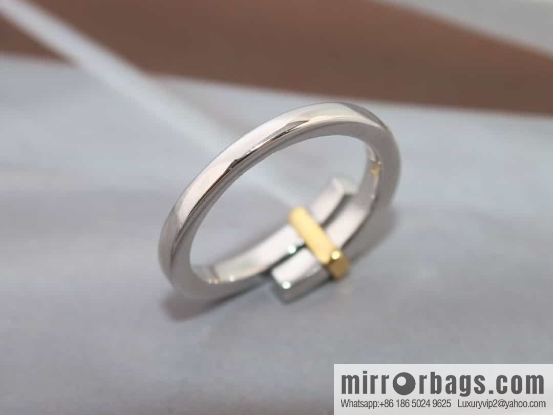 New ☑️ Tiffany & Co. Tiffany Edge Series Color Separation Ring