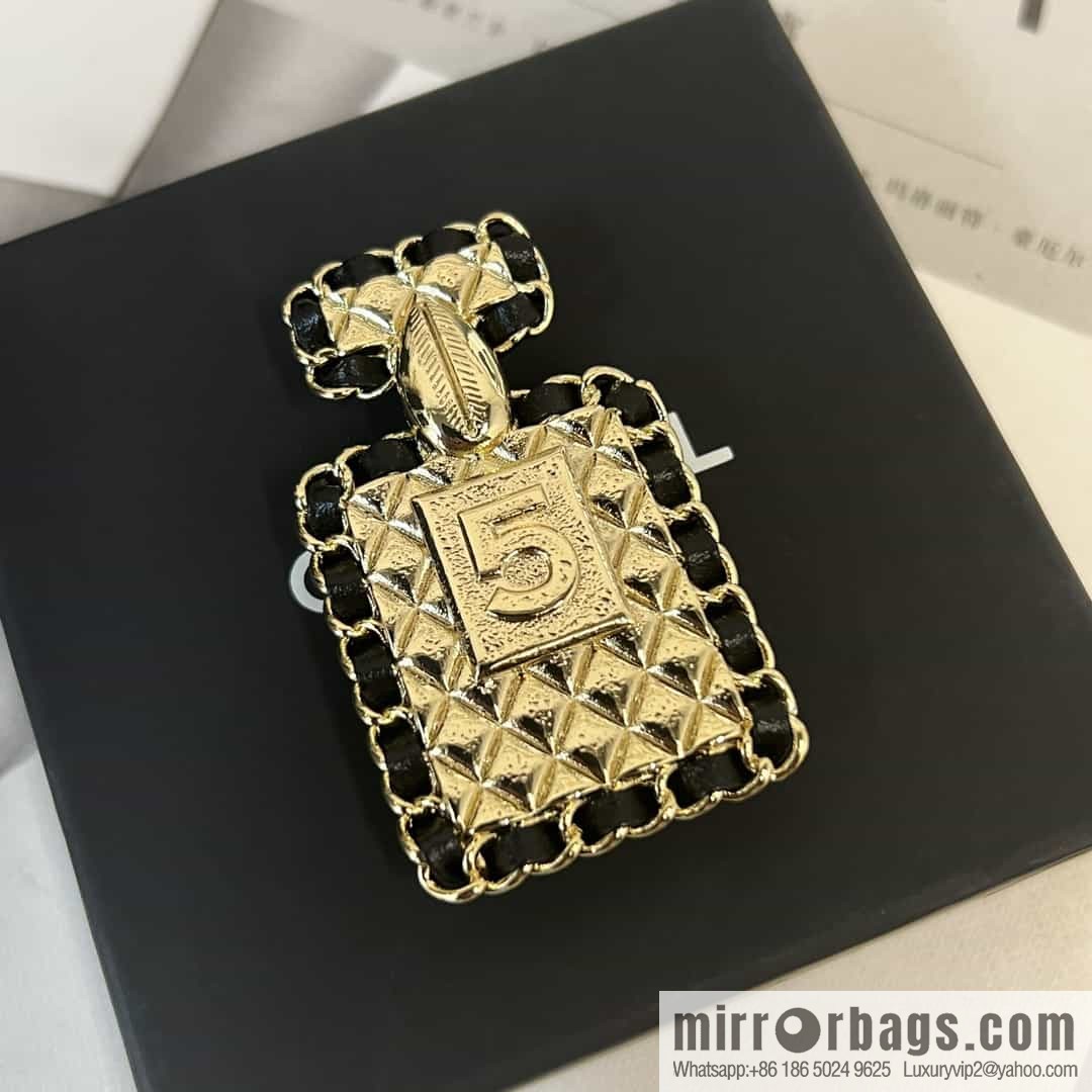 New ☑️ Chanel double c perfume bottle black leather rope brooch