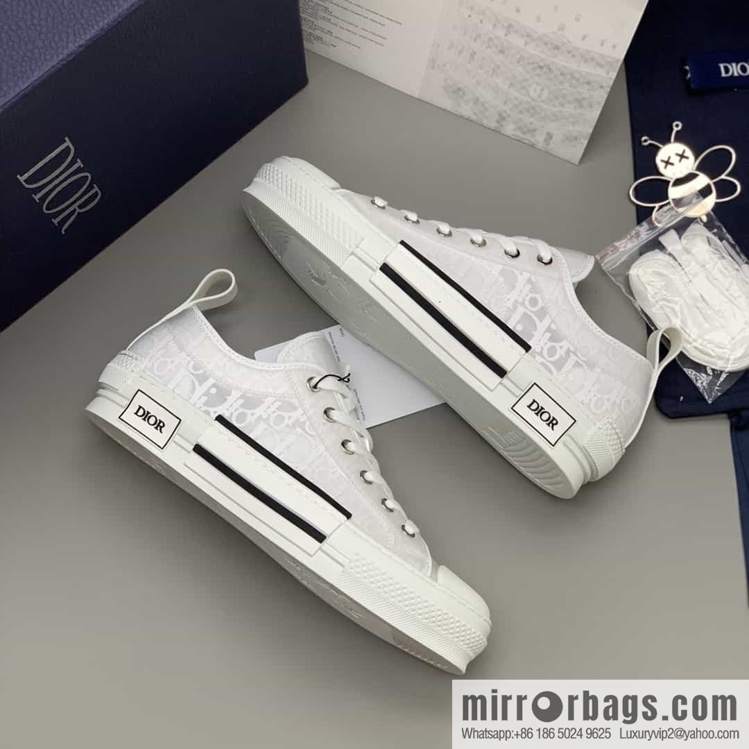 Dior Unisex low-top shoes with clear mesh fabric inserts and grey Oblique printed canvas