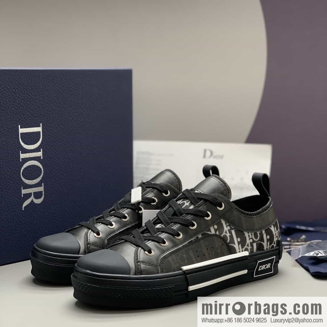 Dior Unisex low-top shoes with clear mesh fabric inserts and grey Oblique printed canvas