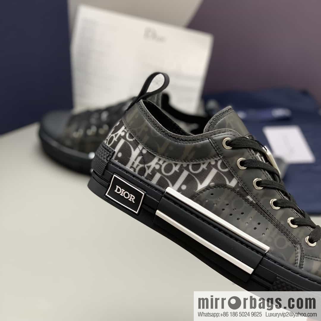 Dior Unisex low-top shoes with clear mesh fabric inserts and grey Oblique printed canvas