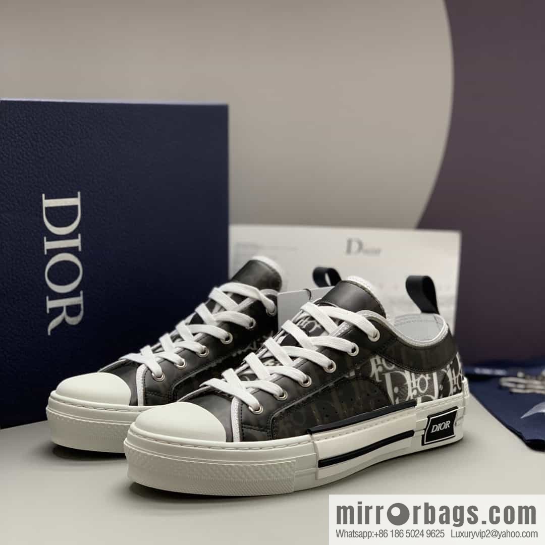 Dior Unisex low-top shoes with clear mesh fabric inserts and grey Oblique printed canvas