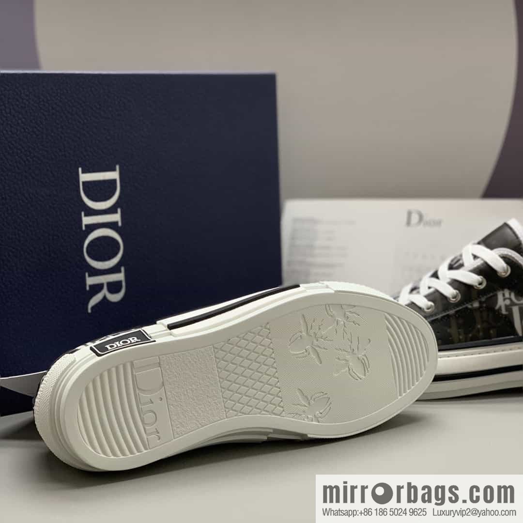 Dior Unisex low-top shoes with clear mesh fabric inserts and grey Oblique printed canvas