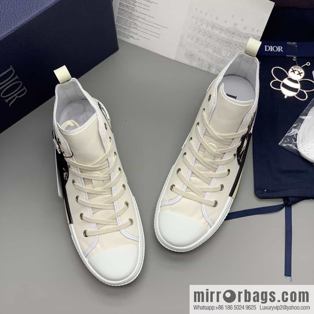 Dior uses black transparent mesh to carefully make B23 high-top shoes