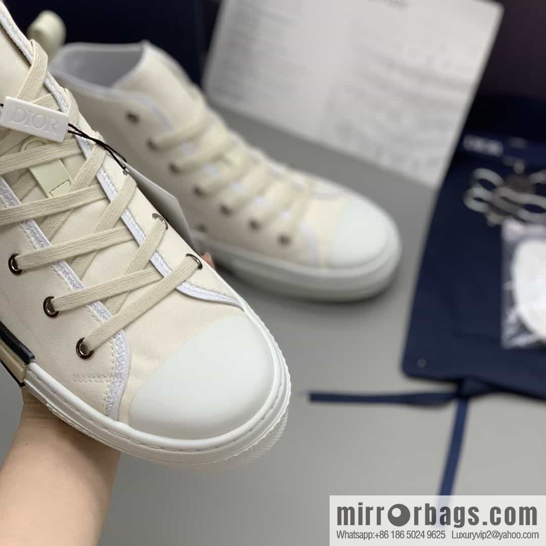 Dior uses black transparent mesh to carefully make B23 high-top shoes